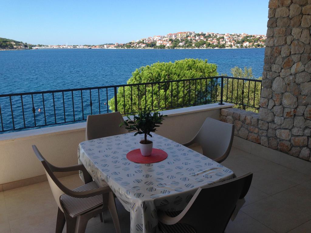 Apartments Jela Rogoznica  Εξωτερικό φωτογραφία